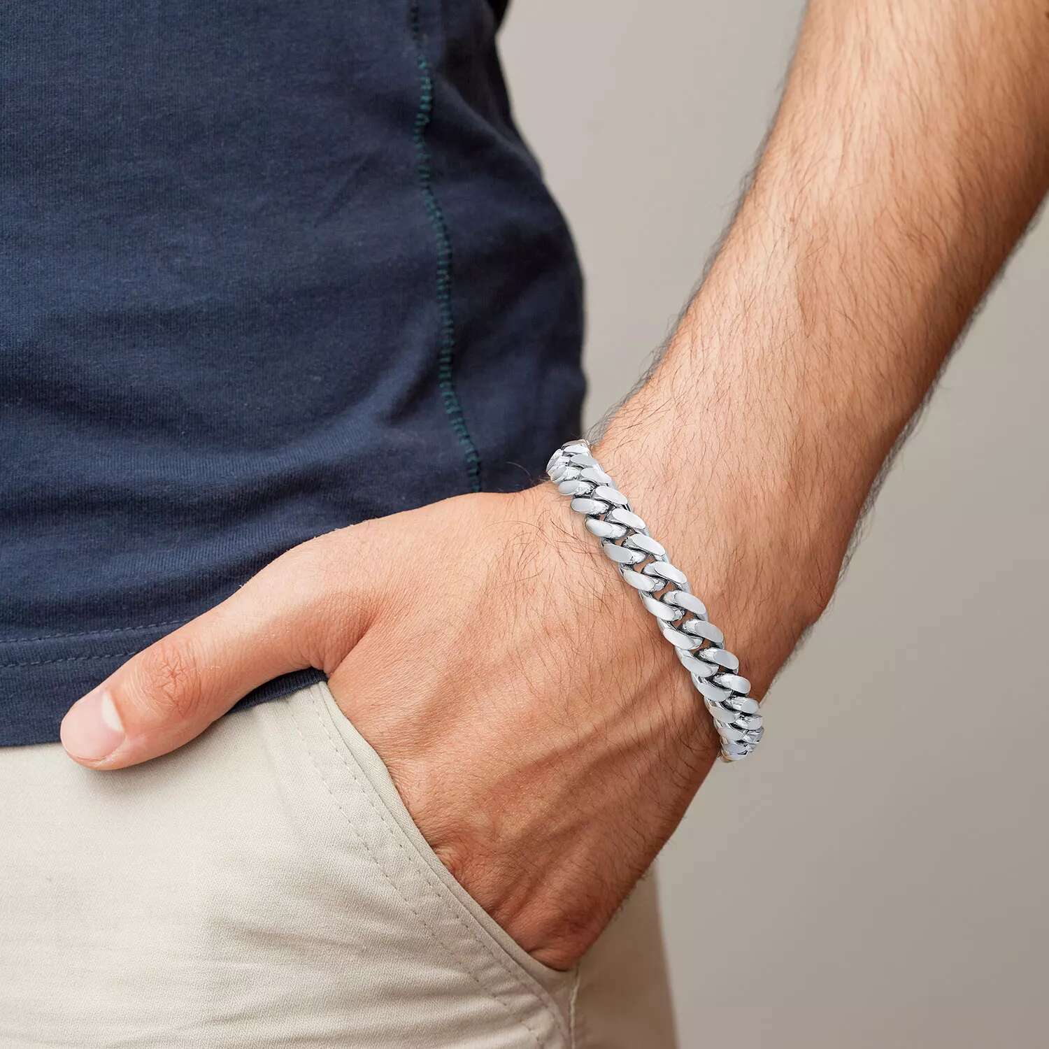 Lexzington - Home of Prestigious Finds - Sterling Silver Polished men's Bracelet