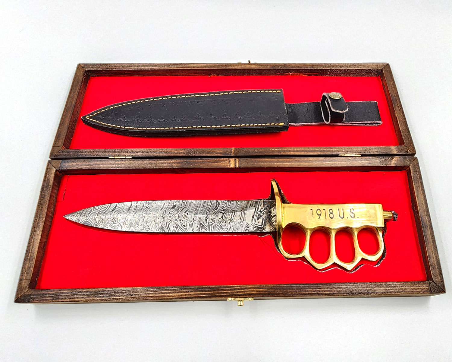 Lexzington - Home of Prestigious Finds - 1918 US Custom Made Knife with Box